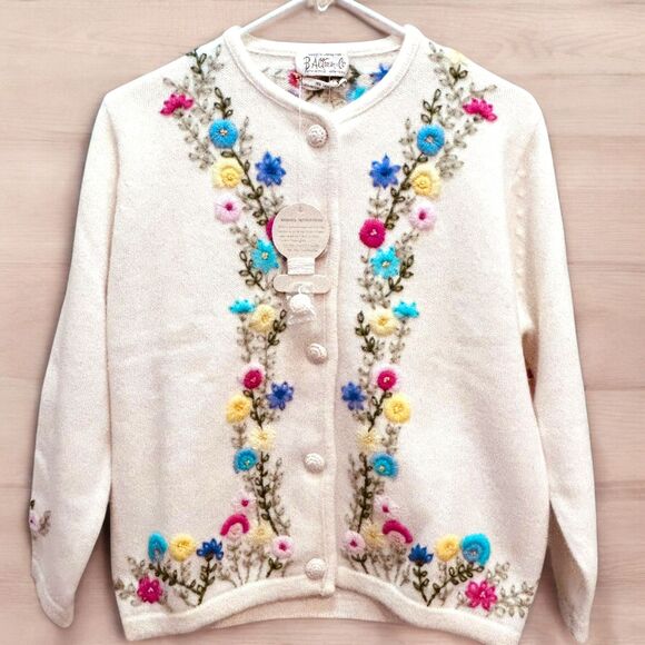 1960s Womens Cardigan Sweater B Altman Lambs Wool Angora Flowers Size 40 New - Picture 1 of 16